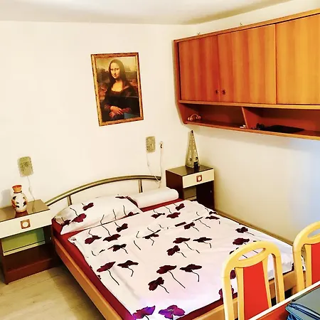 Apartman Rea Apartament *